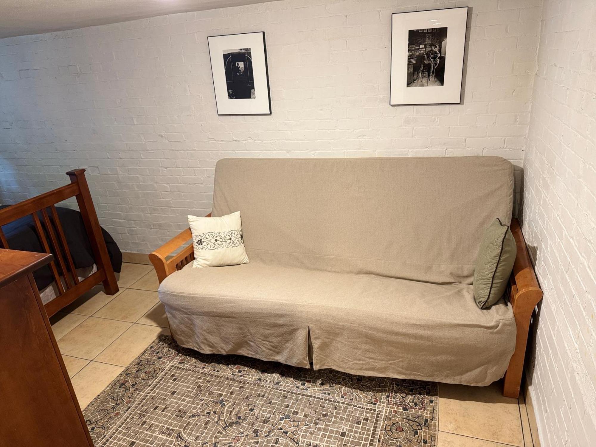First Floor One Bedroom Apartment With Full Kitchen & Bath Washington Eksteriør billede